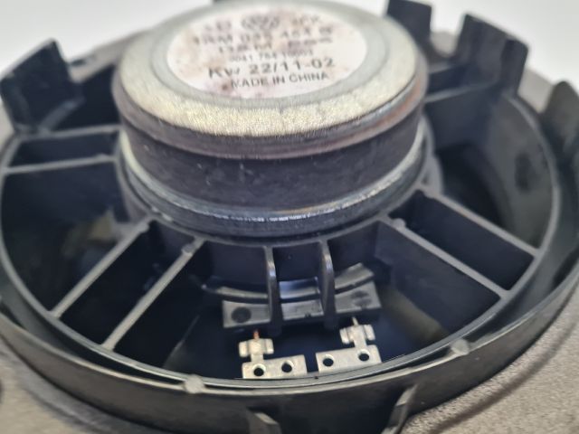 bontott VW GOLF VI Bal hátsó Hangszóró