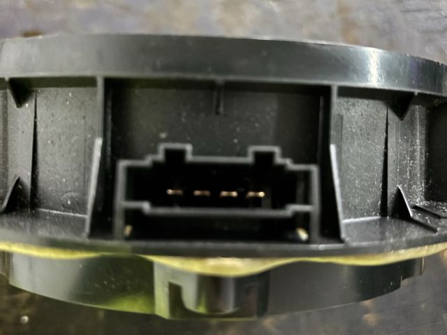 bontott VW GOLF VI Bal hátsó Hangszóró