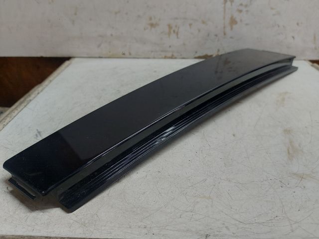 bontott VW GOLF VI Bal hátsó Hátsó Ajtókeret Burkolat