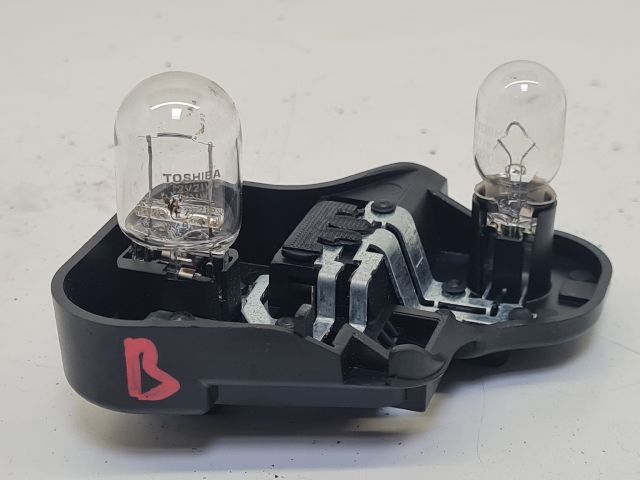 bontott VW GOLF VI Bal Hátsó Lámpa Foglalat