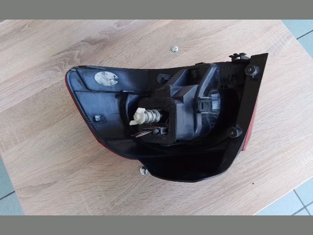 bontott VW GOLF VI Bal Hátsó Lámpa