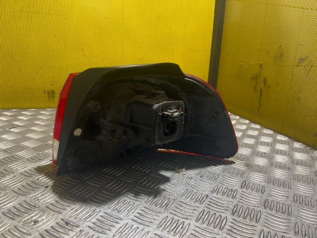 bontott VW GOLF VI Bal Hátsó Lámpa