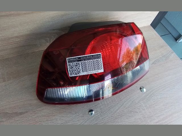 bontott VW GOLF VI Bal Hátsó Lámpa