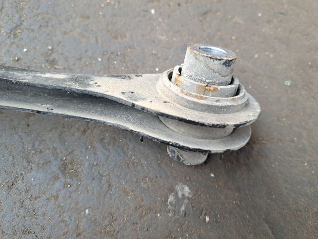 bontott VW GOLF VI Bal hátsó Lengőkar