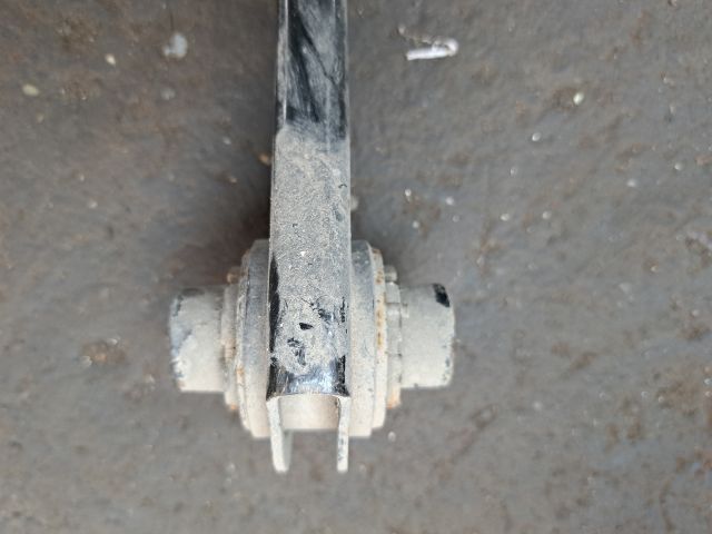 bontott VW GOLF VI Bal hátsó Lengőkar