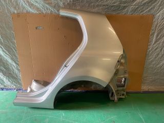 bontott VW GOLF VI Bal hátsó Negyed Karosszéria Csomag