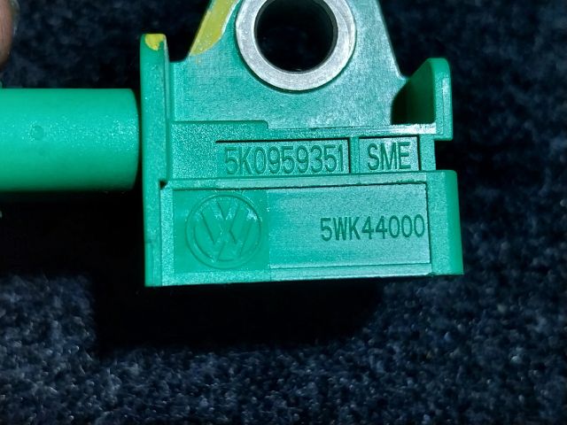 bontott VW GOLF VI Bal hátsó Oldal Ütközés Érzékelő