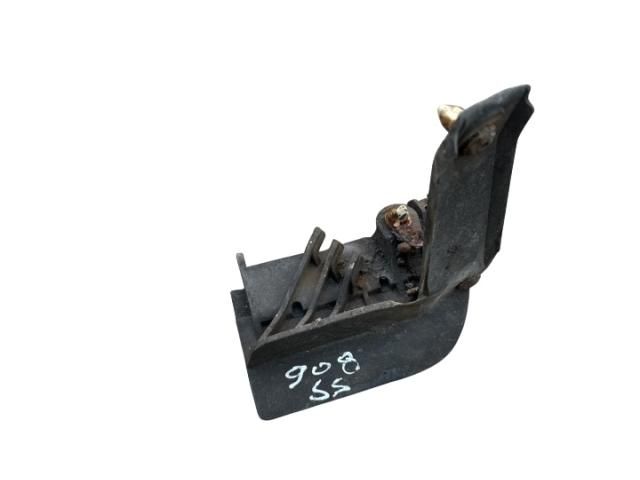 bontott VW GOLF VI Bal hátsó Sárvédő Gumi