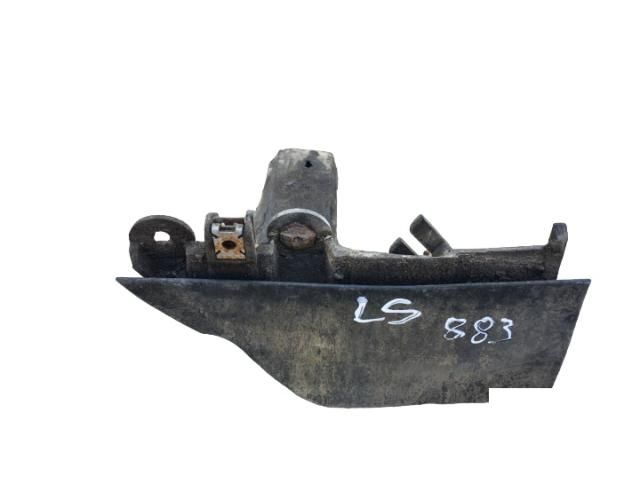 bontott VW GOLF VI Bal hátsó Sárvédő Gumi