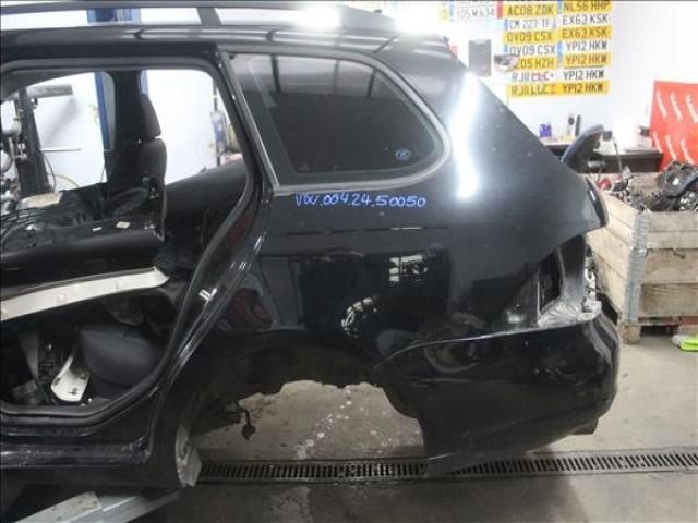 bontott VW GOLF VI Bal hátsó Sárvédő