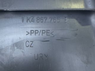 bontott VW GOLF VI Bal hátsó Ülés melletti Kárpit