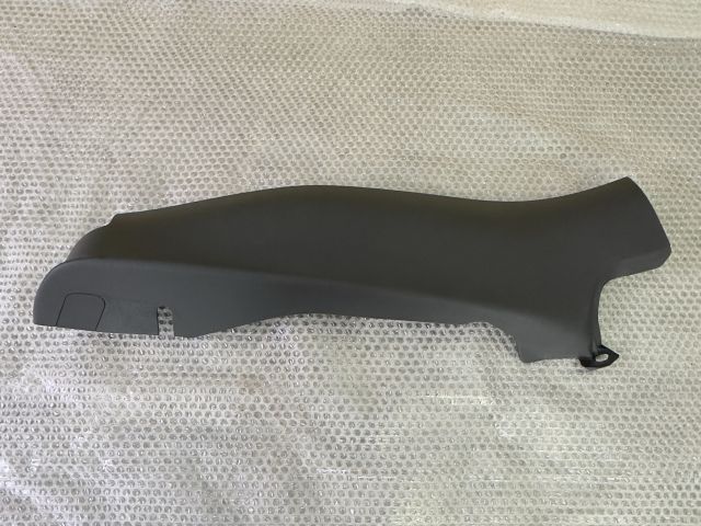 bontott VW GOLF VI Bal hátsó Ülés melletti Kárpit