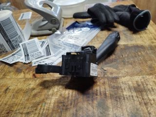 bontott VW GOLF VI Bal Kormánykapcsoló Irányjelző (Tempomatos)