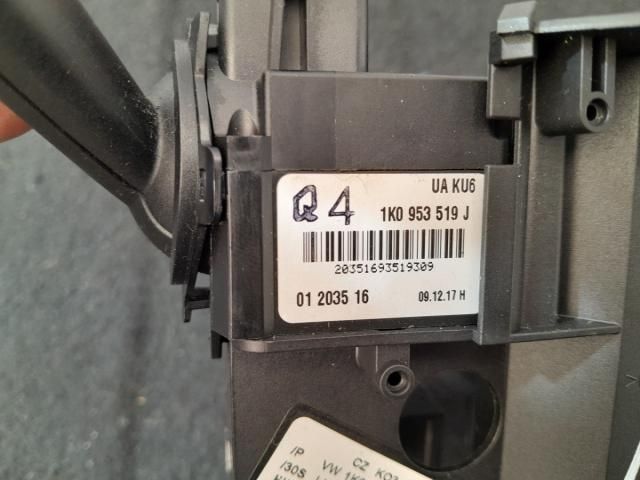 bontott VW GOLF VI Bal Kormánykapcsoló Irányjelző