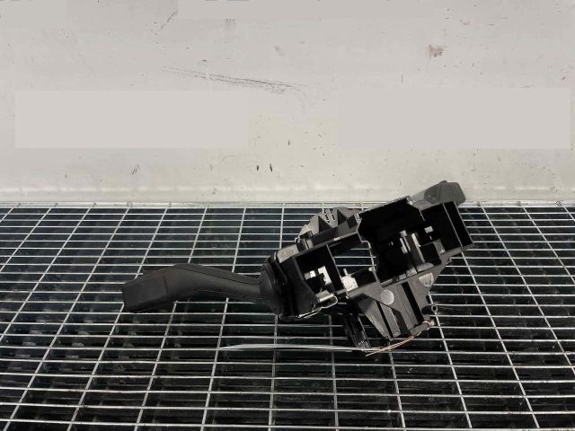 bontott VW GOLF VI Bal Kormánykapcsoló Irányjelző