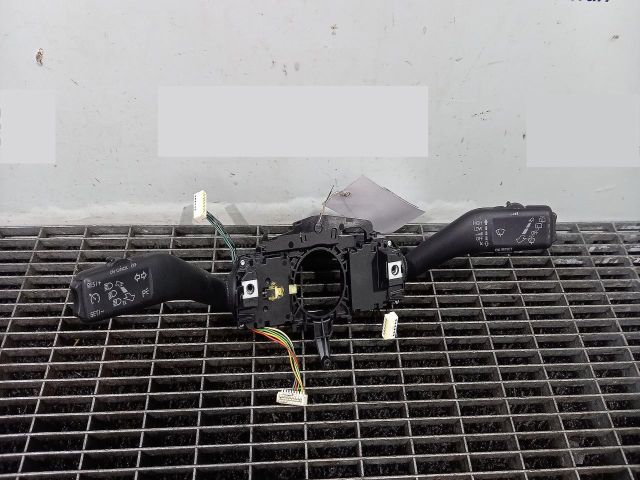 bontott VW GOLF VI Bal Kormánykapcsoló Irányjelző