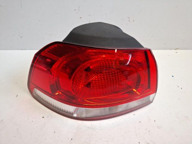bontott VW GOLF VI Bal Külső Hátsó Lámpa