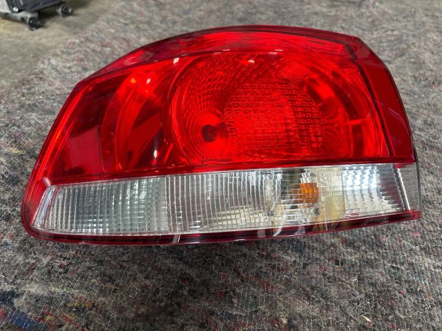 bontott VW GOLF VI Bal Külső Hátsó Lámpa