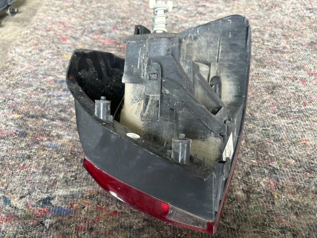 bontott VW GOLF VI Bal Külső Hátsó Lámpa