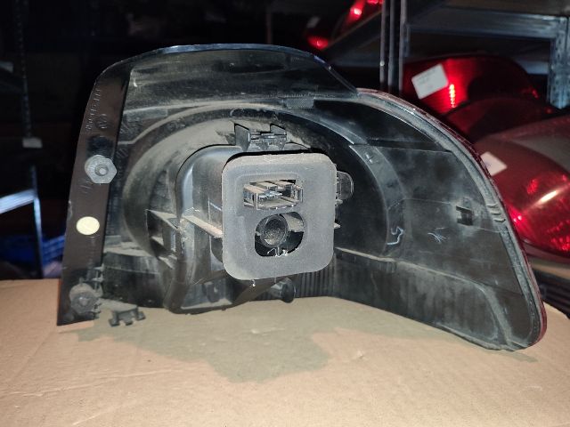 bontott VW GOLF VI Bal Külső Hátsó Lámpa