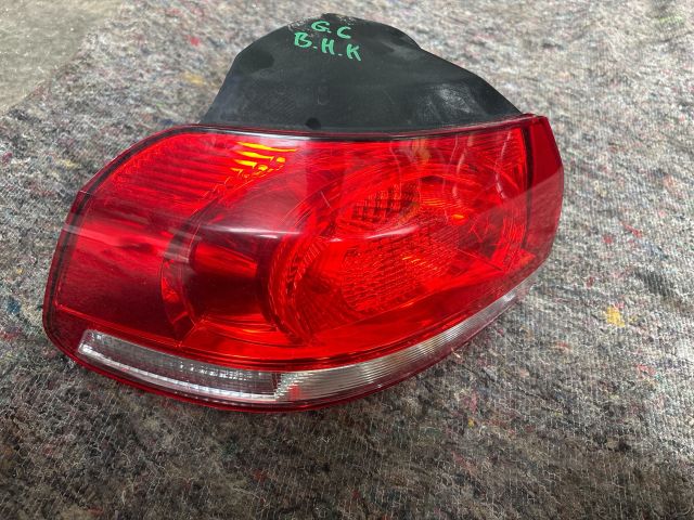 bontott VW GOLF VI Bal Külső Hátsó Lámpa