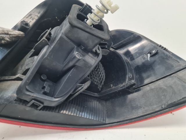 bontott VW GOLF VI Bal Külső Hátsó Lámpa