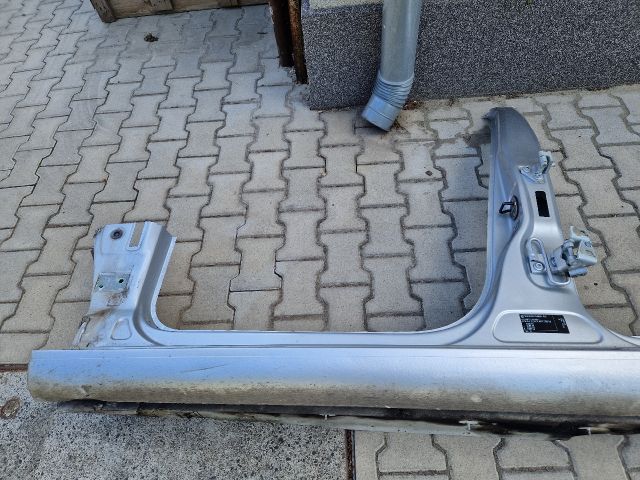 bontott VW GOLF VI Bal Küszöb