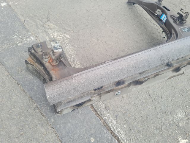 bontott VW GOLF VI Bal Küszöb