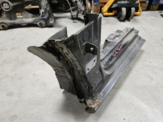 bontott VW GOLF VI Bal Küszöb