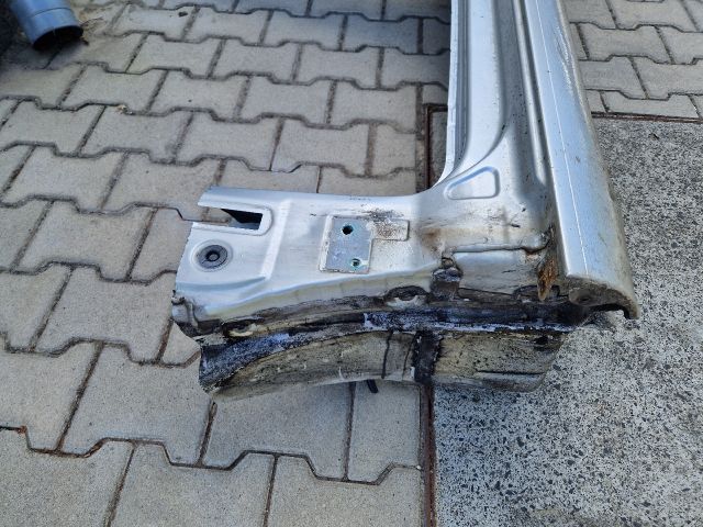 bontott VW GOLF VI Bal Küszöb