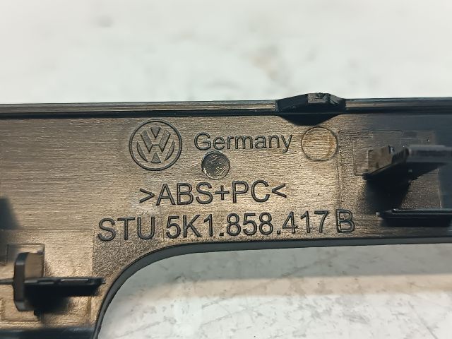 bontott VW GOLF VI Bal Műszerfal Díszléc