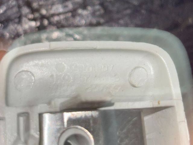 bontott VW GOLF VI Bal Napellenző Tartó