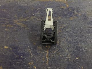 bontott VW GOLF VI Bal Napellenző Tartó