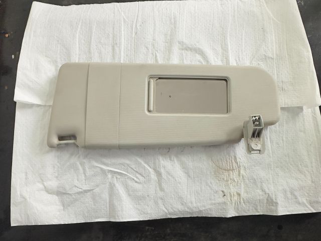 bontott VW GOLF VI Bal Napellenző