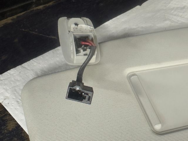 bontott VW GOLF VI Bal Napellenző