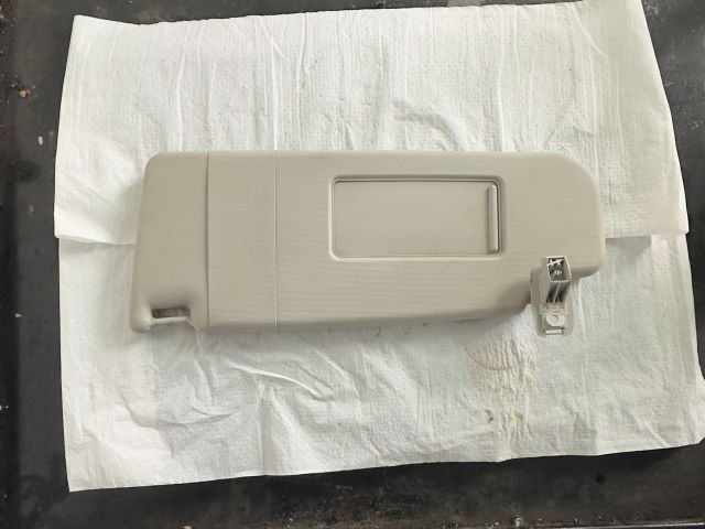 bontott VW GOLF VI Bal Napellenző