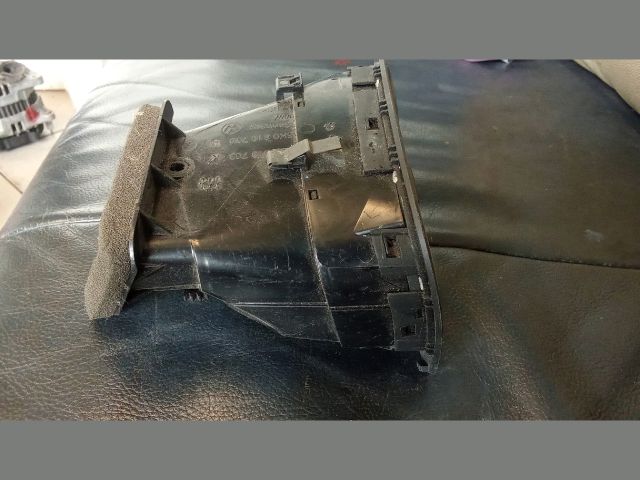 bontott VW GOLF VI Bal Szellőző