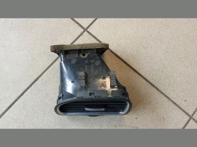 bontott VW GOLF VI Bal Szellőző