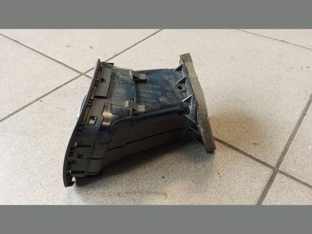 bontott VW GOLF VI Bal Szellőző