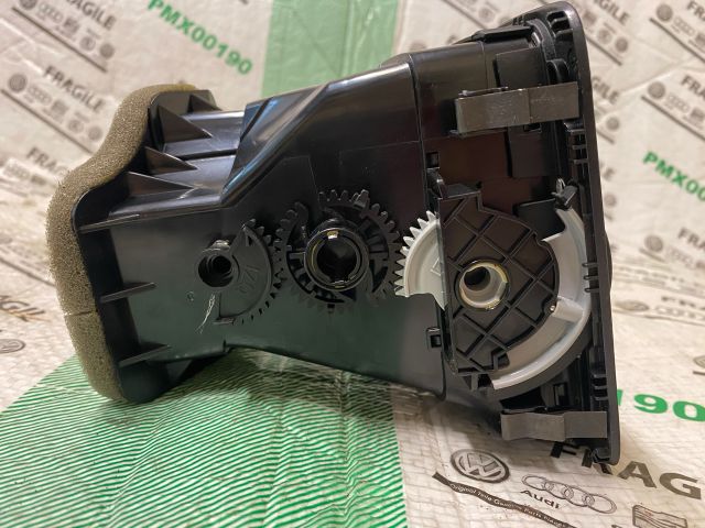 bontott VW GOLF VI Bal Szellőző