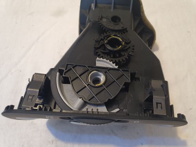 bontott VW GOLF VI Bal Szellőző