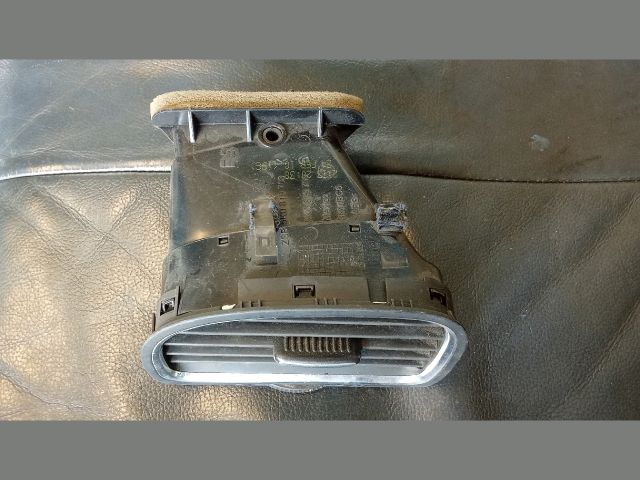 bontott VW GOLF VI Bal Szellőző