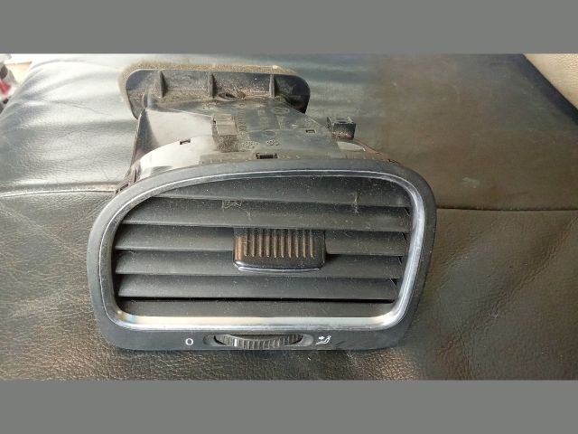 bontott VW GOLF VI Bal Szellőző