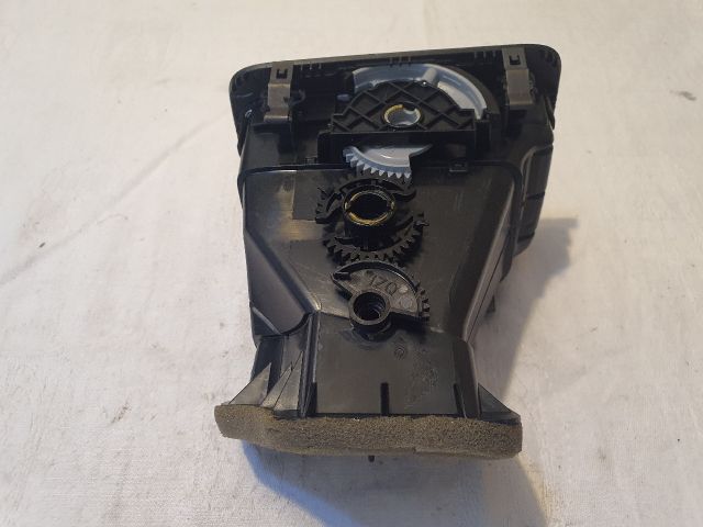 bontott VW GOLF VI Bal Szellőző