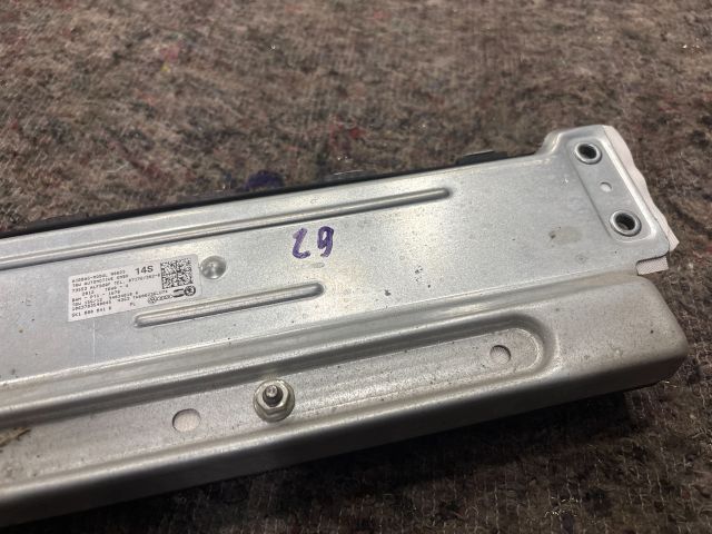 bontott VW GOLF VI Bal Térdlégzsák