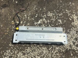 bontott VW GOLF VI Bal Térdlégzsák