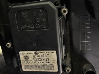 bontott VW GOLF VI Bal Xenon Fényszóró