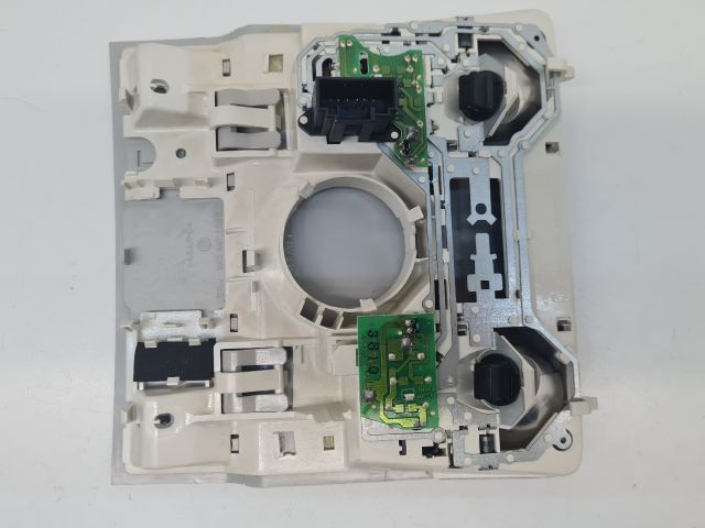 bontott VW GOLF VI Beltér Világítás Első