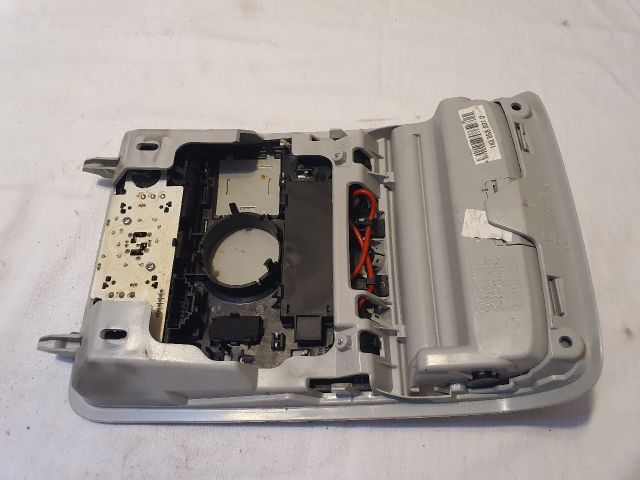 bontott VW GOLF VI Beltér Világítás Első