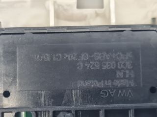 bontott VW GOLF VI Beltér Világítás Első